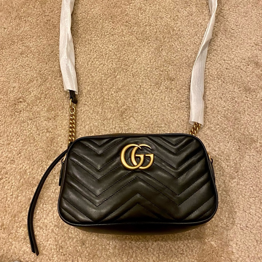 GG Marmont small matelassé shoulder bag